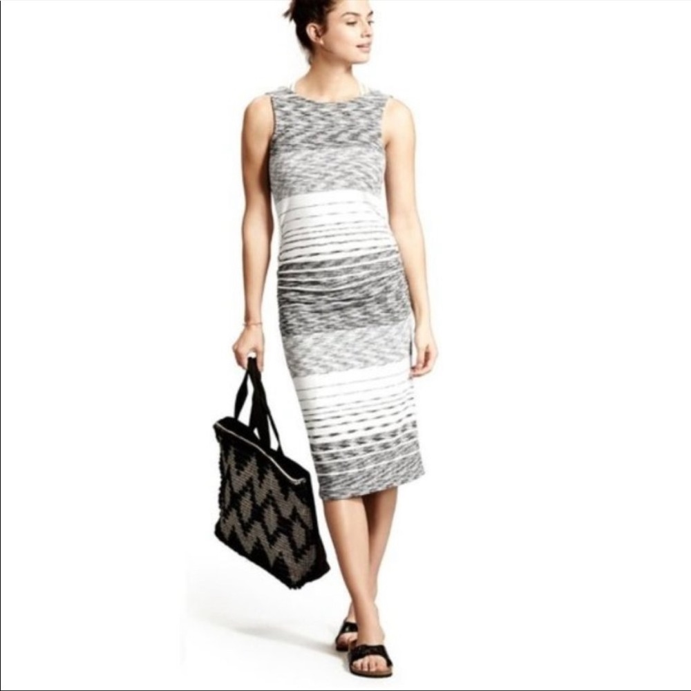 Athleta Comeback Striped Midi Dress Size Small